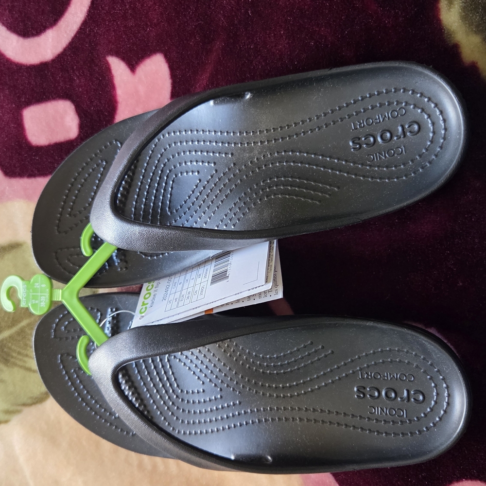 Crocs Black Flip Flops
